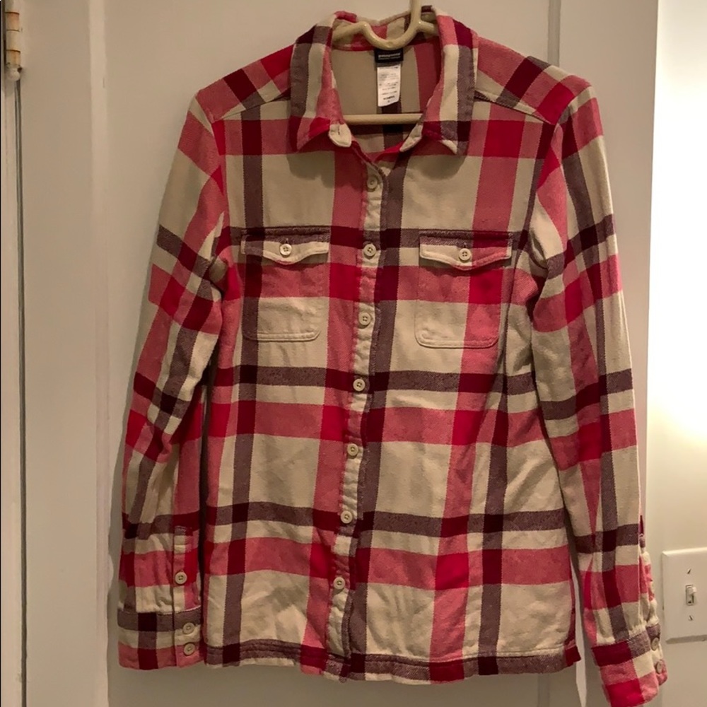 Patagonia flannel long sleeve shirt